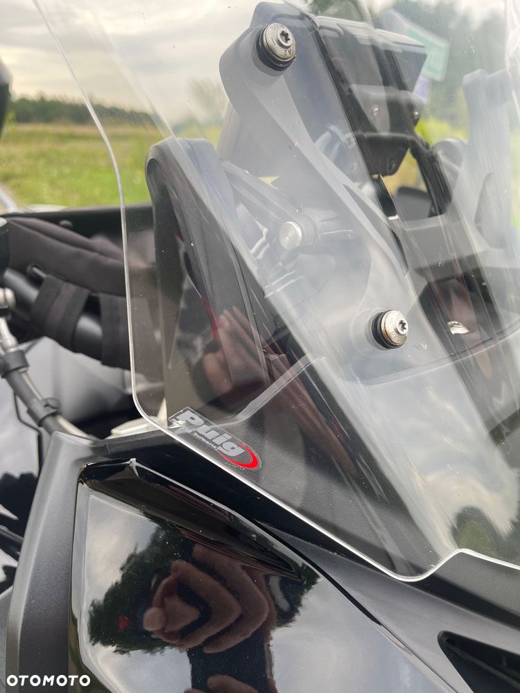 BMW XR - 12