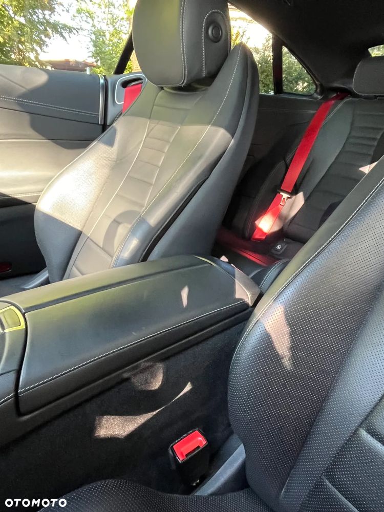 Mercedes-Benz Klasa E 400 d Coupe 4-Matic 9G-TRONIC - 8