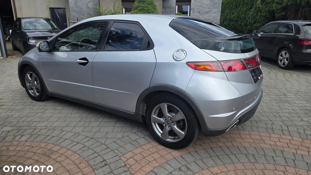 Honda Civic - 35