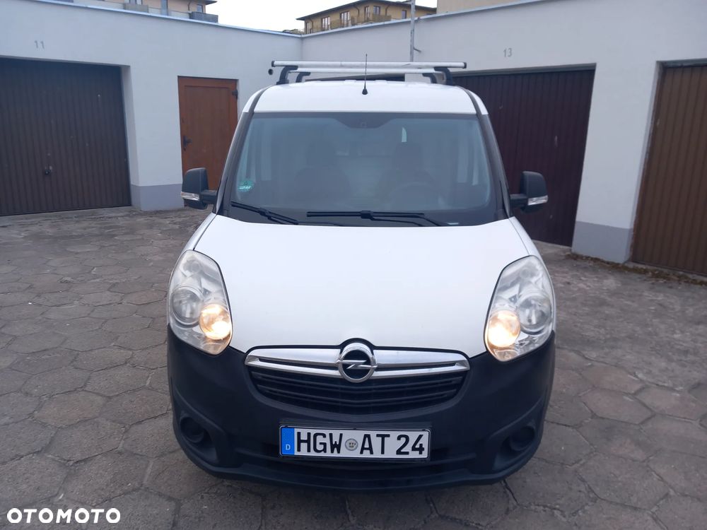Opel COMBO - 2