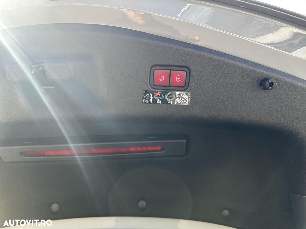 Mercedes-Benz CLE 300 4MATIC 9G-TRONIC Edition AMG Line - 22