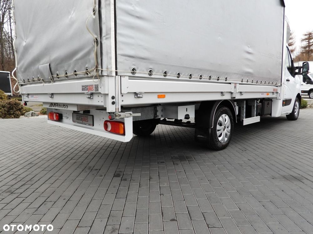 Renault MASTER PLANDEKA 8 PALET TEMPOMAT NAWIGACJA LEDY PNEUMATYKA KLIMATYZACJA  165KM - 22