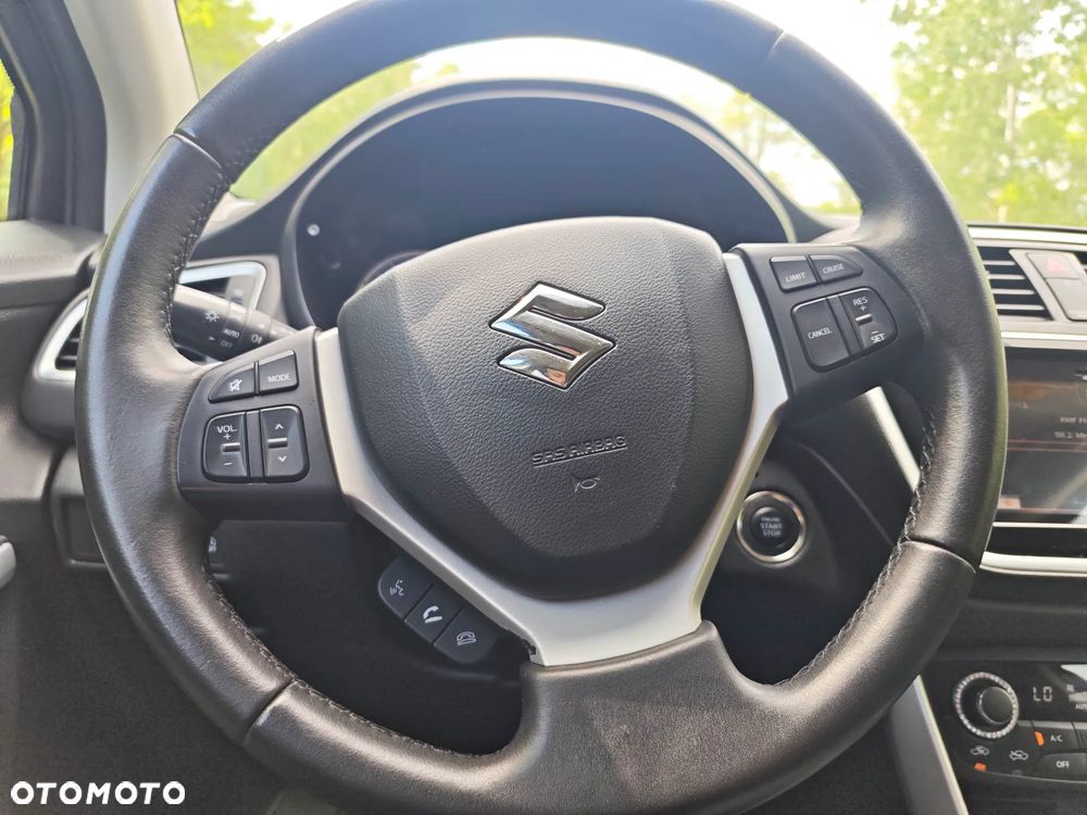 Suzuki SX4 S-Cross 1.4 Boosterjet Comfort - 32