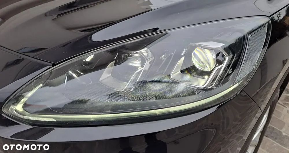 Ford Kuga 2.0 EcoBlue AWD Titanium X - 10