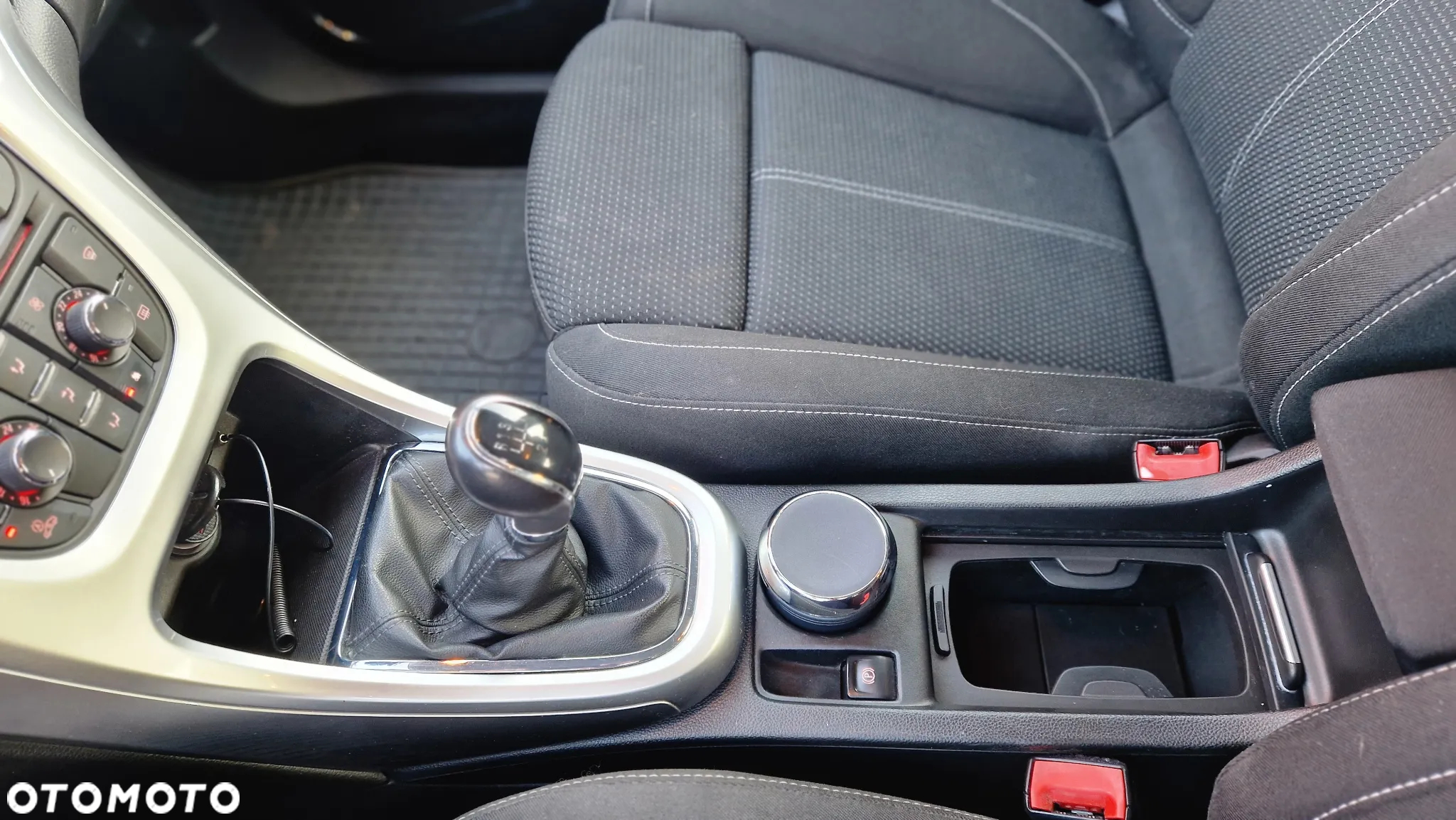 Opel Astra IV 1.4 Sport - 24