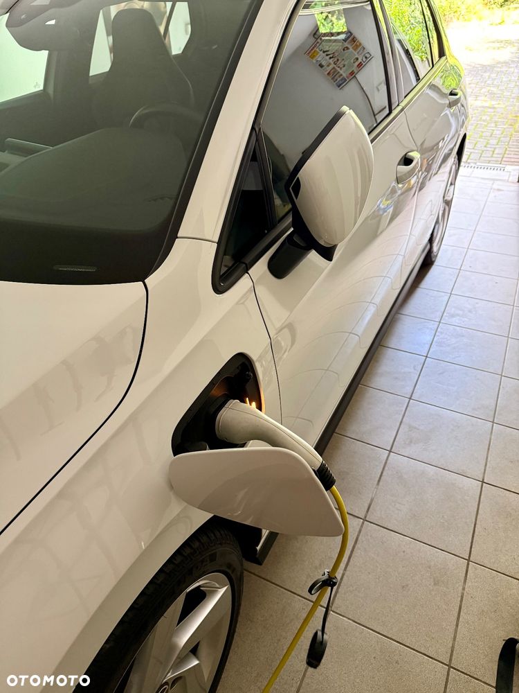 Volkswagen Golf - 15