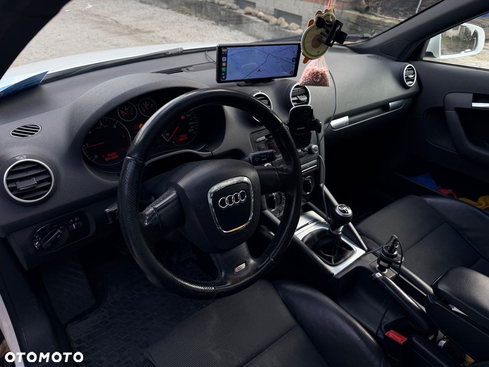 Audi A3 Sportback 2.0 TDI DPF S line Sportpaket (plus) - 13