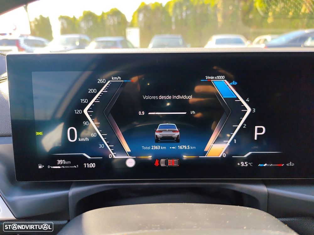 BMW 320 d Pack Desportivo M Pro Auto - 22