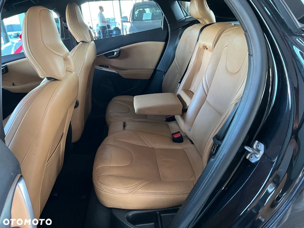 Volvo V40 Cross Country D3 Drive-E Summum - 35
