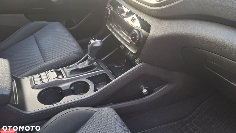 Hyundai Tucson 1.6 T-GDI Comfort 4WD DCT - 11