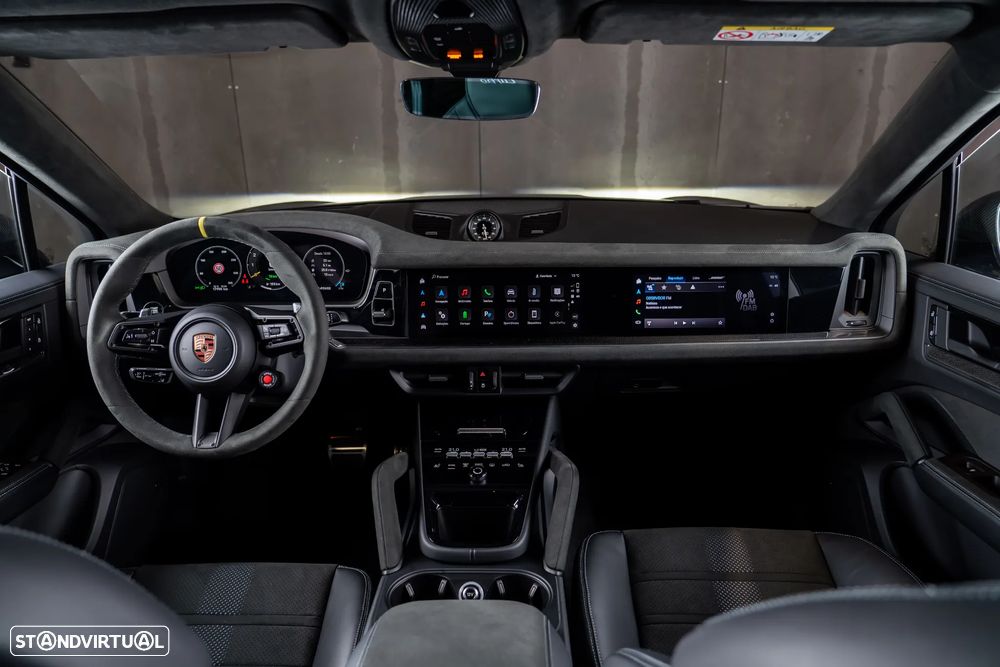 Porsche Cayenne Coupé Turbo E-Hybrid Pacote GT - 10