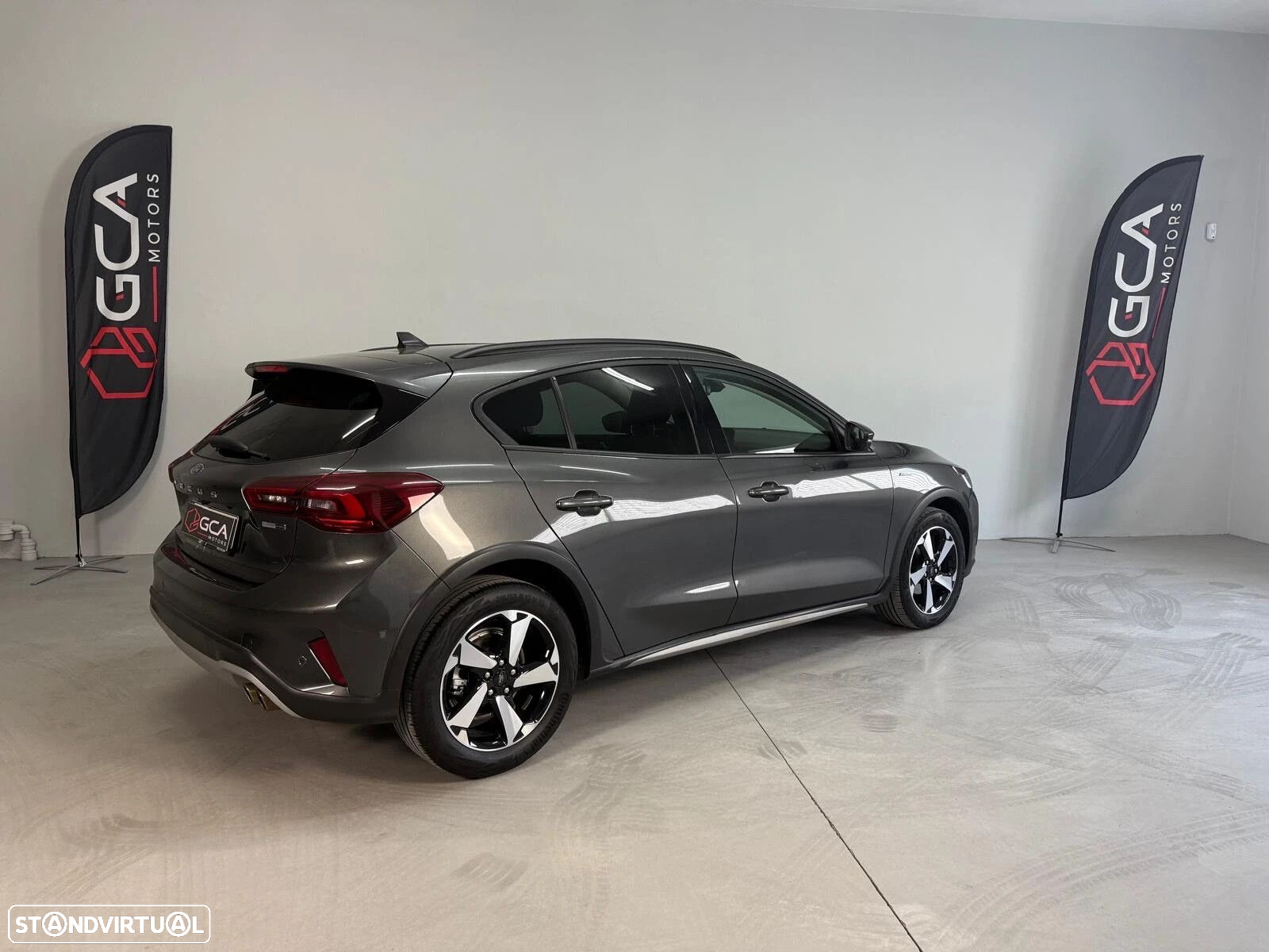 Ford Focus 1.0 EcoBoost Hybrid ST-LINE - 3