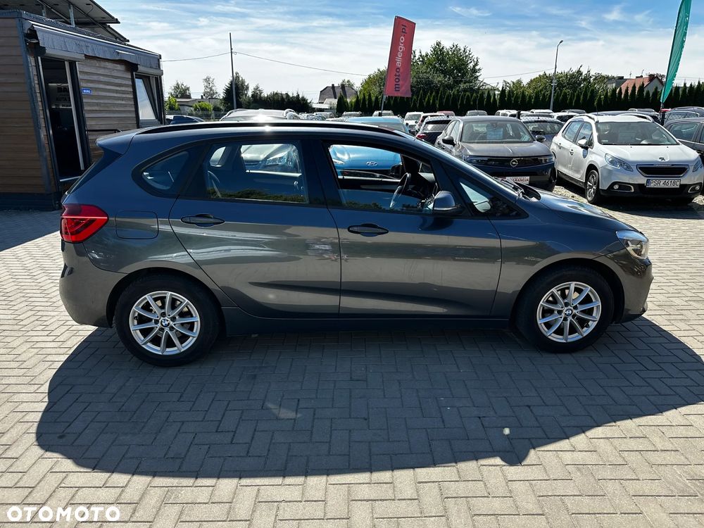 BMW Seria 2 - 38