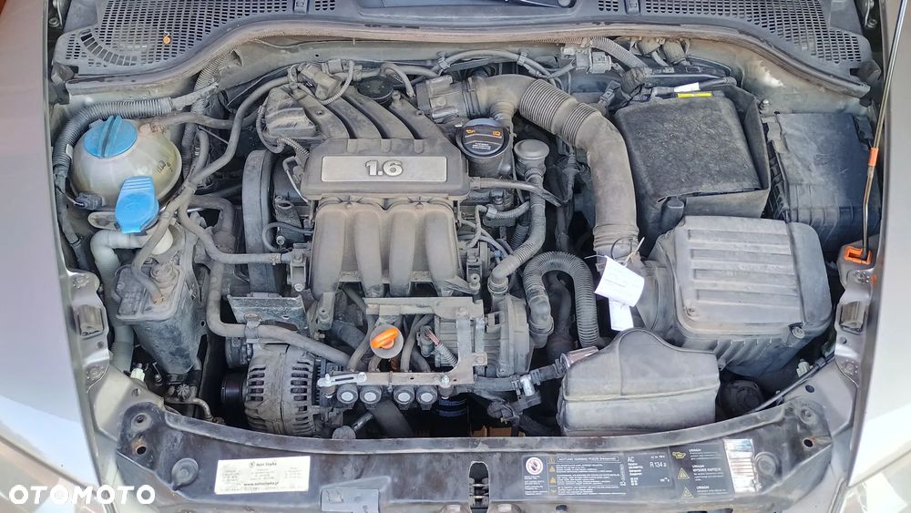 Skoda Octavia 1.6 Tour - 12