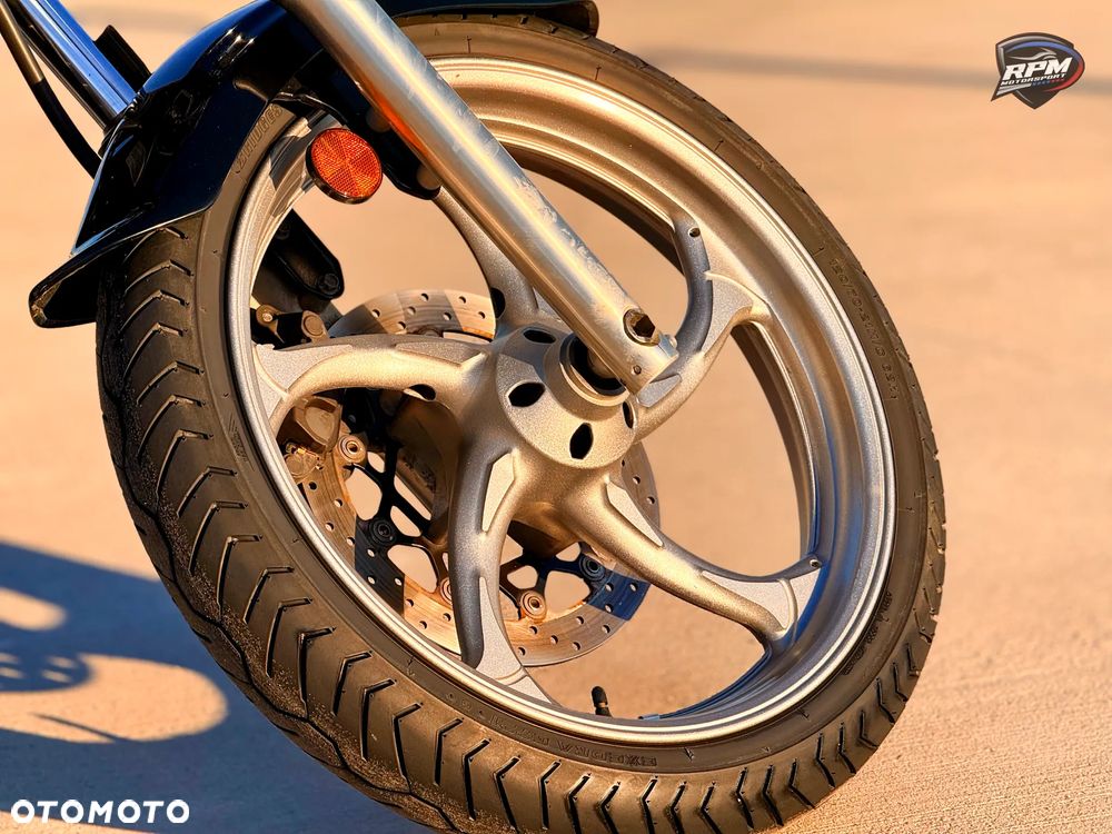 Yamaha XVS - 32