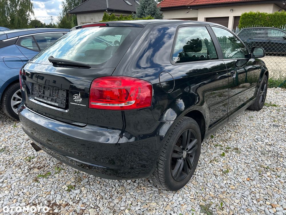 Audi A3 3-drzwiowe 1.8 TFSI Ambiente - 13