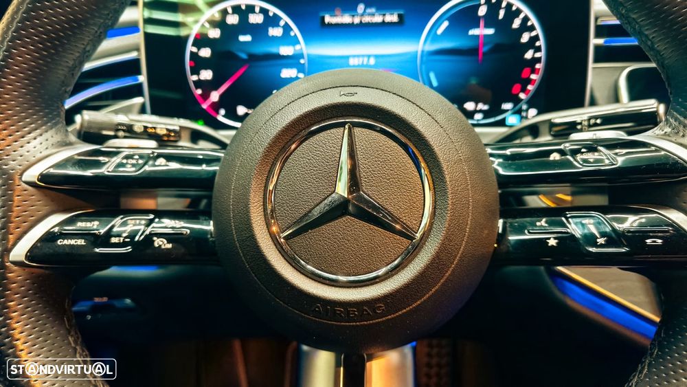 Mercedes-Benz E 300 de - 32
