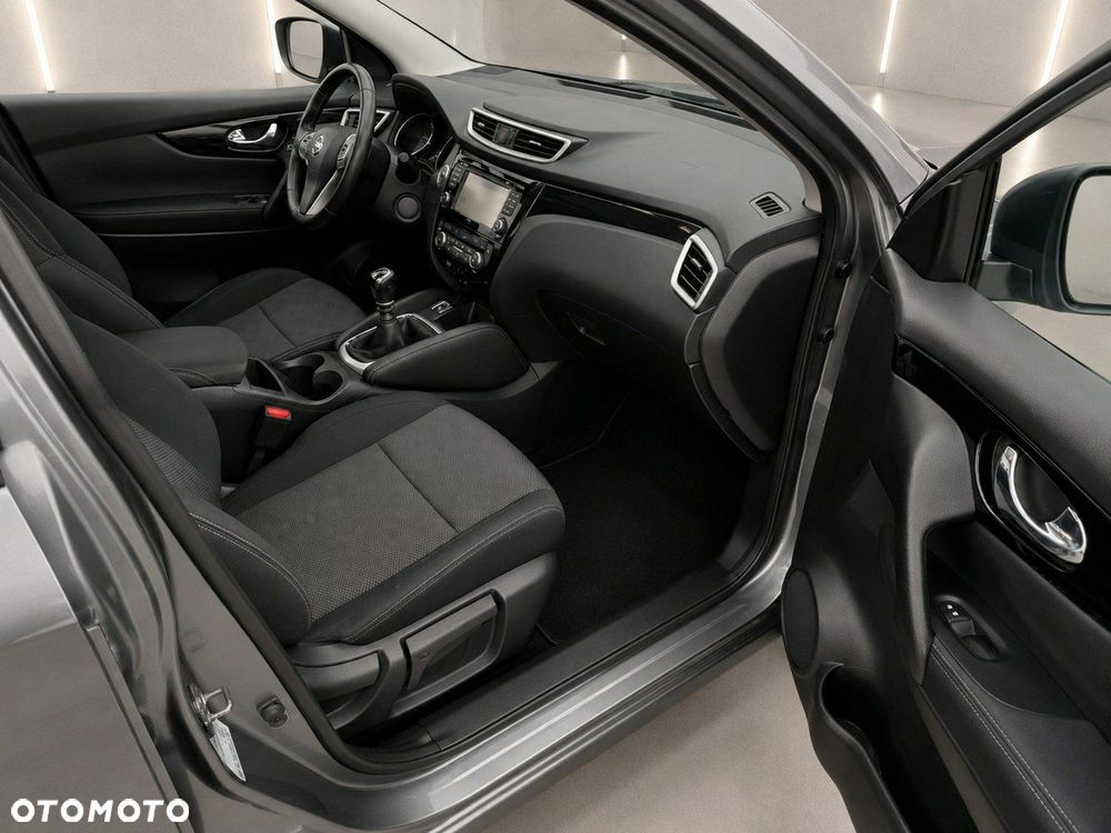 Nissan Qashqai - 14