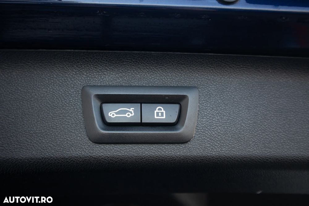 BMW Seria 5 540i xDrive Aut. - 33