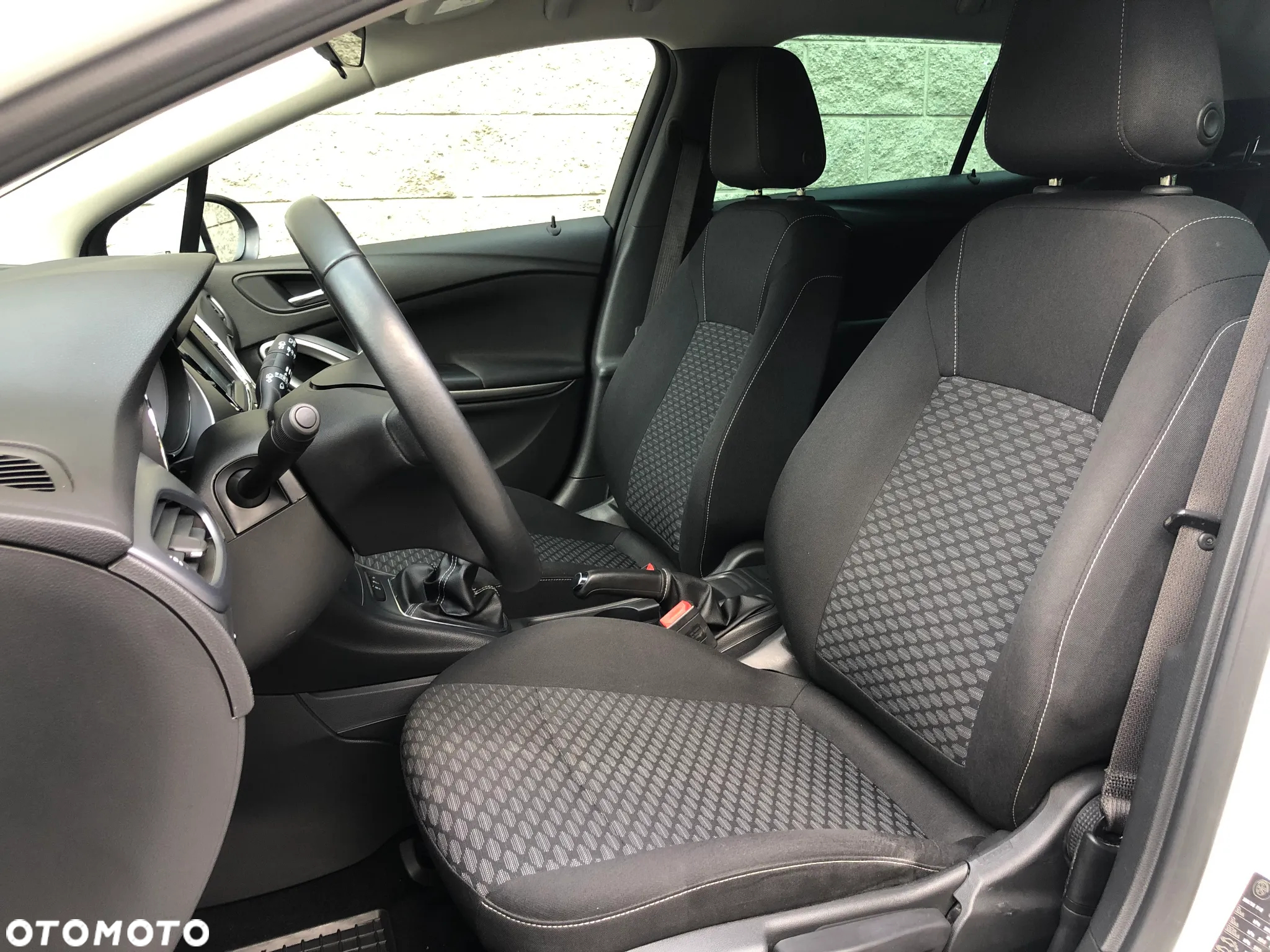 Opel Astra 1.4 Turbo Start/Stop Sports Tourer Edition - 20