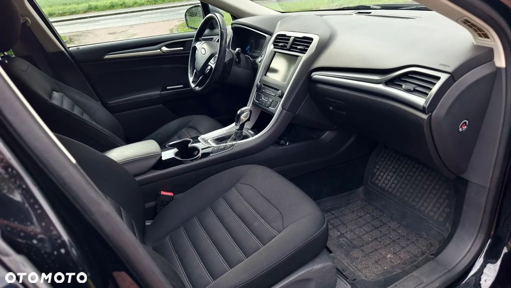 Ford Mondeo - 4