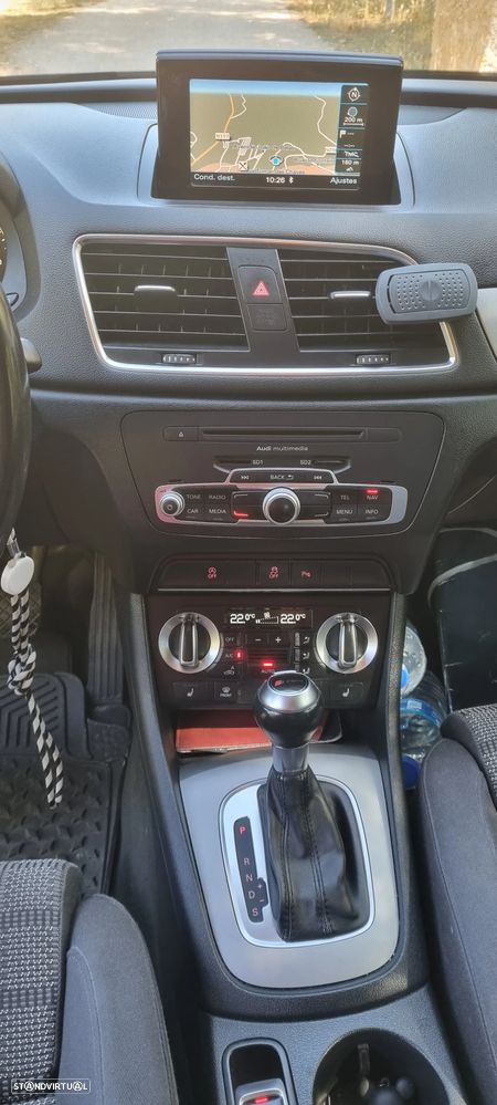 Audi Q3 2.0 TDI quattro Sport Edition S-tronic - 7