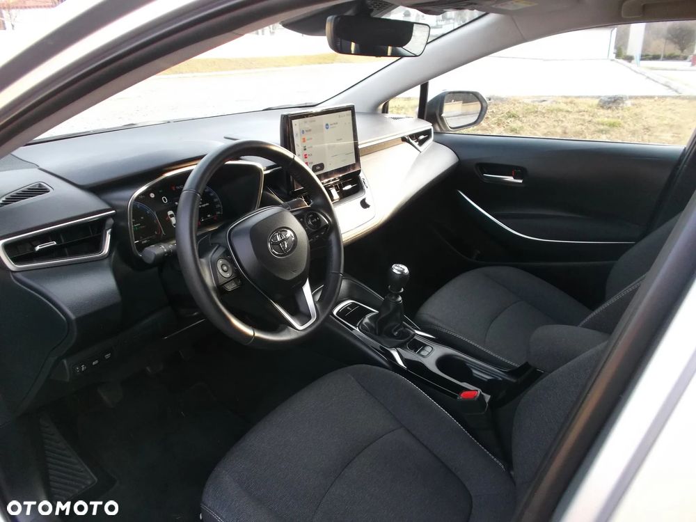 Toyota Corolla 1.5 Comfort - 12