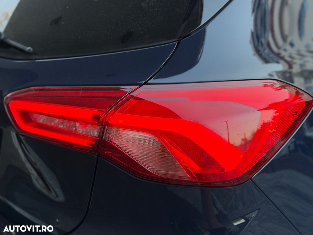 Ford Focus - 21