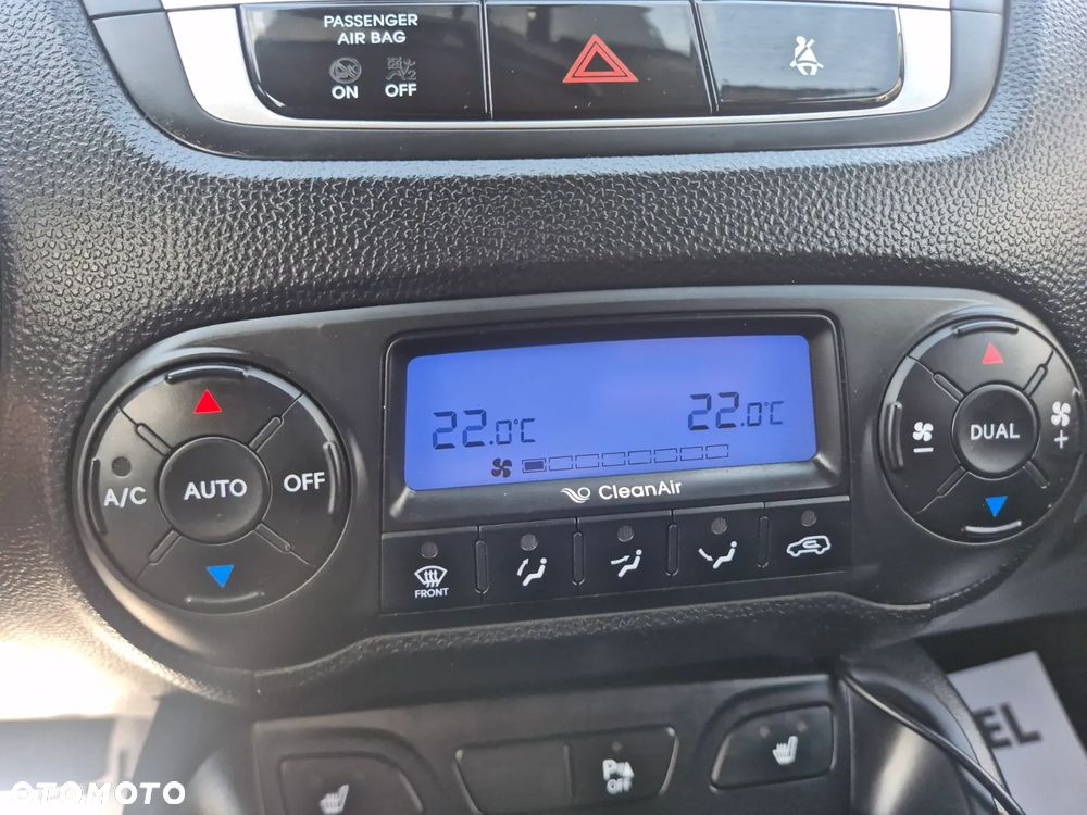 Hyundai ix35 2.0 CRDi 4WD Automatik Trend - 24