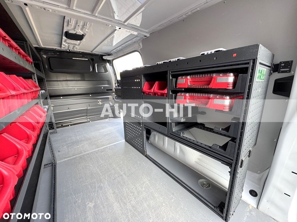 Opel Vivaro - 17