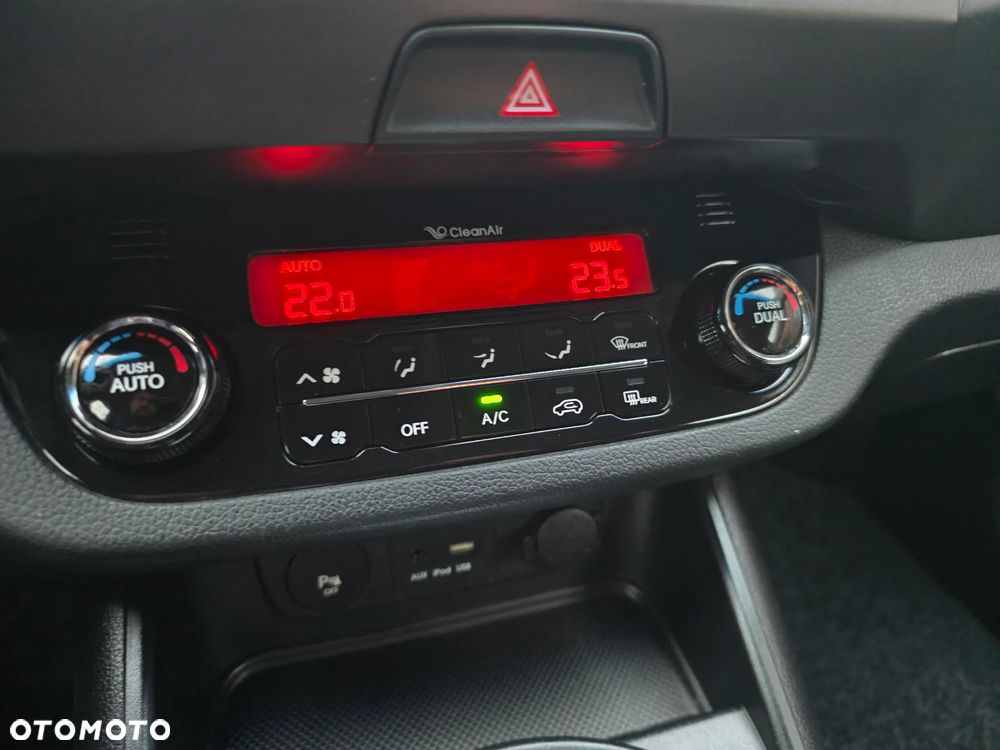 Kia Sportage 1.6 GDI 2WD Vision - 23