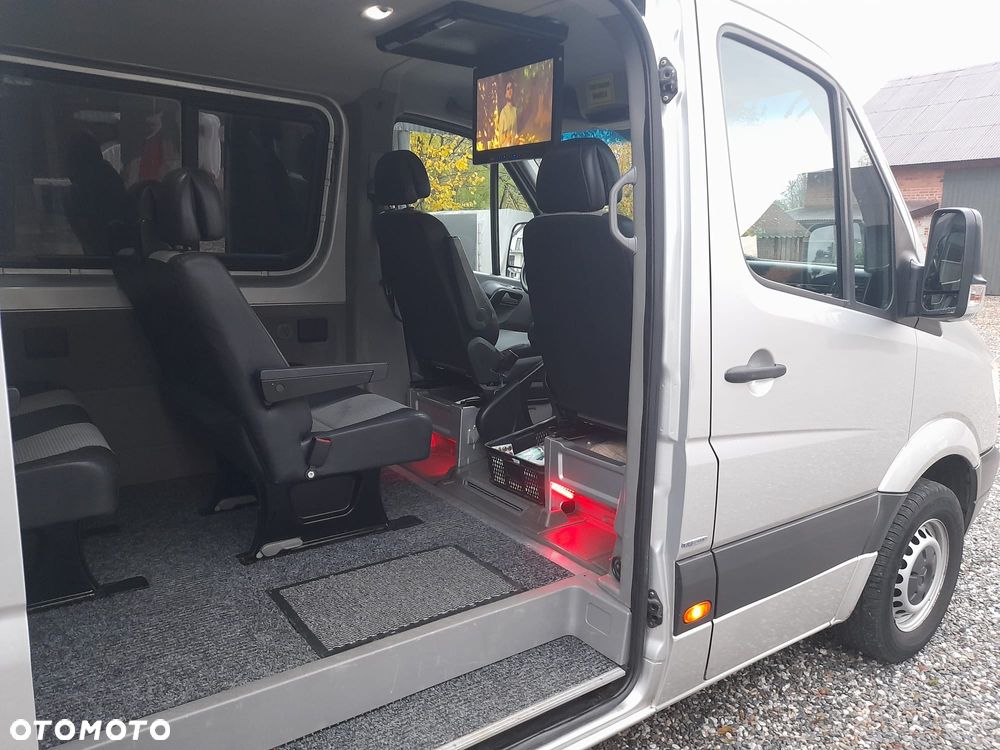 Mercedes-Benz Sprinter 906.233 - 11