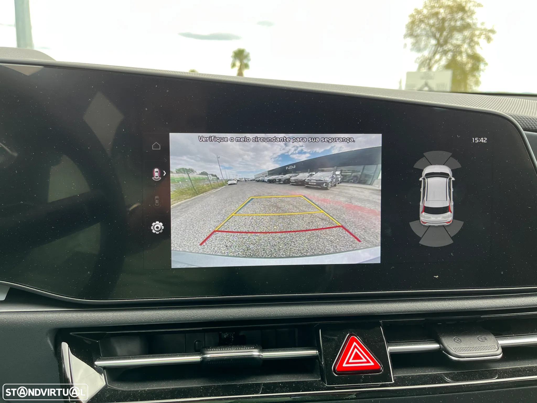Kia Niro 1.6 GDi HEV Tech - 16