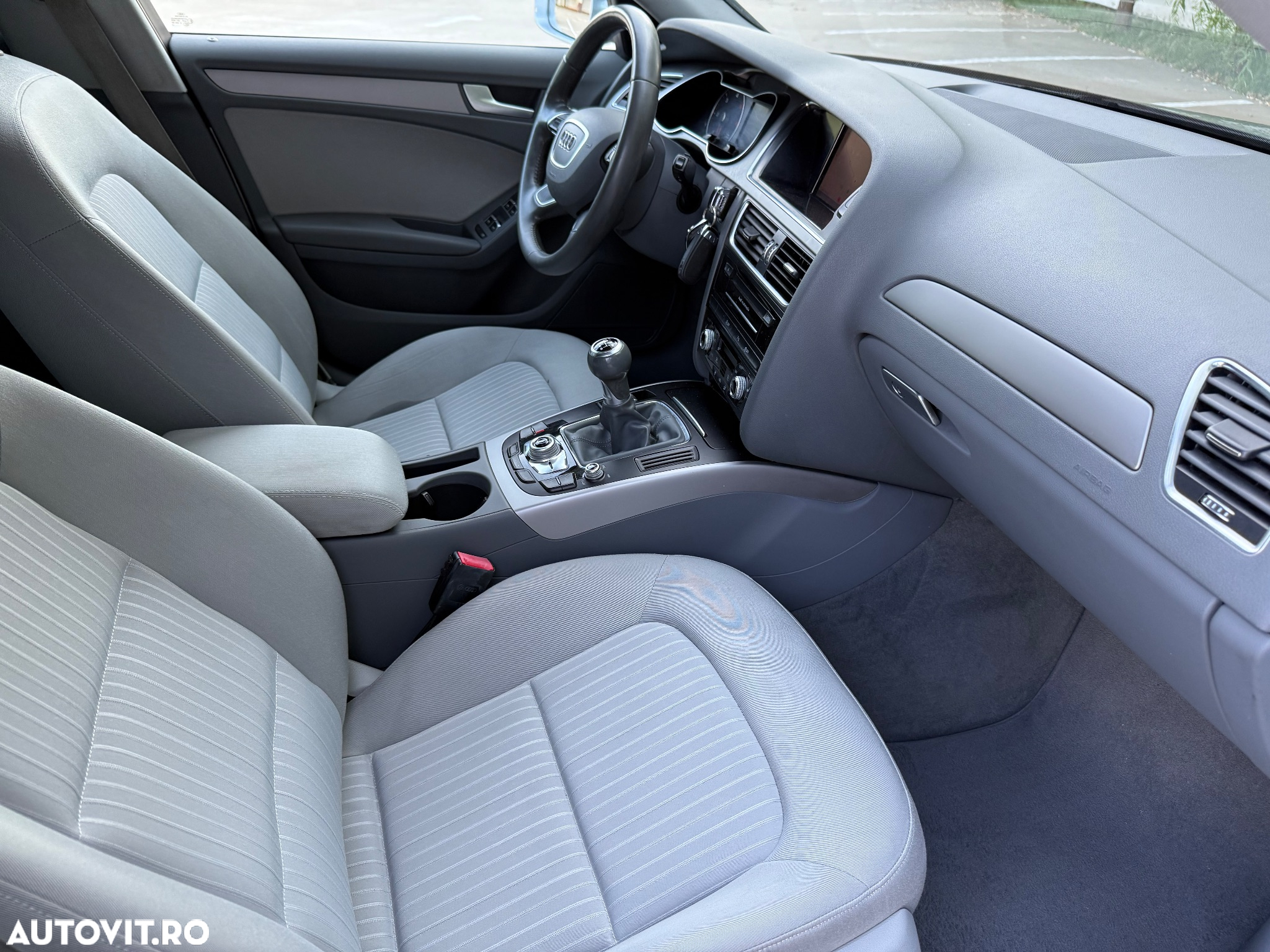 Audi A4 Avant 2.0 TDI DPF Attraction - 7