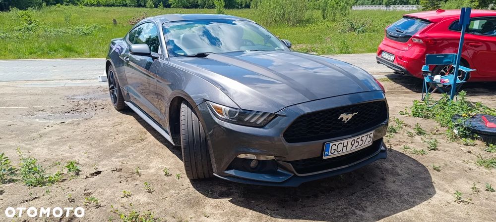 Ford Mustang 2.3 Eco Boost - 5