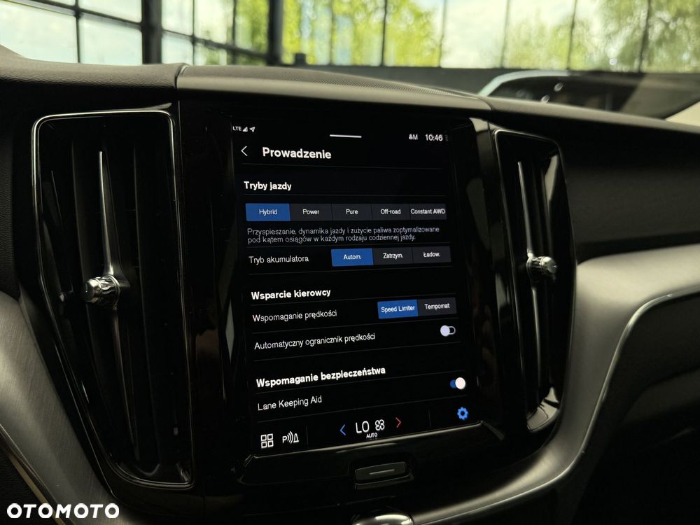 Volvo XC 60 T6 Plug-In Hybrid AWD Inscription - 35