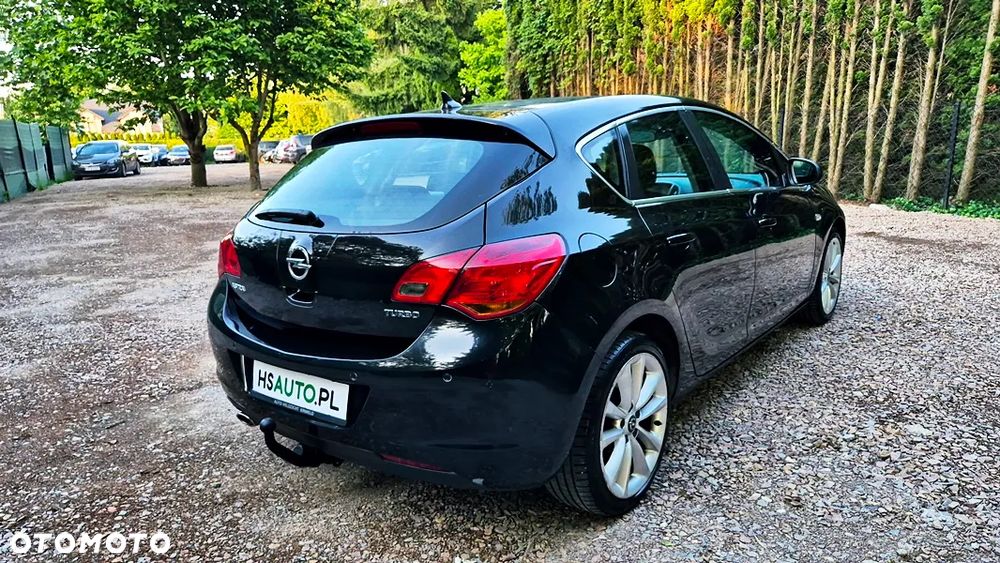 Opel Astra 1.6 Turbo Edition - 13