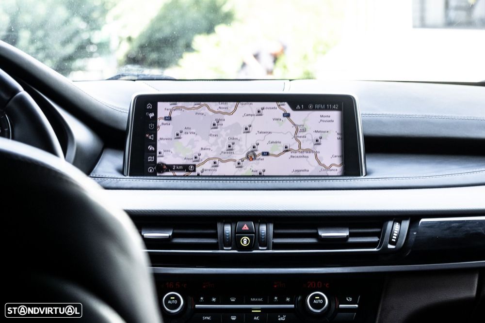BMW X5 25 d sDrive Pack M - 32