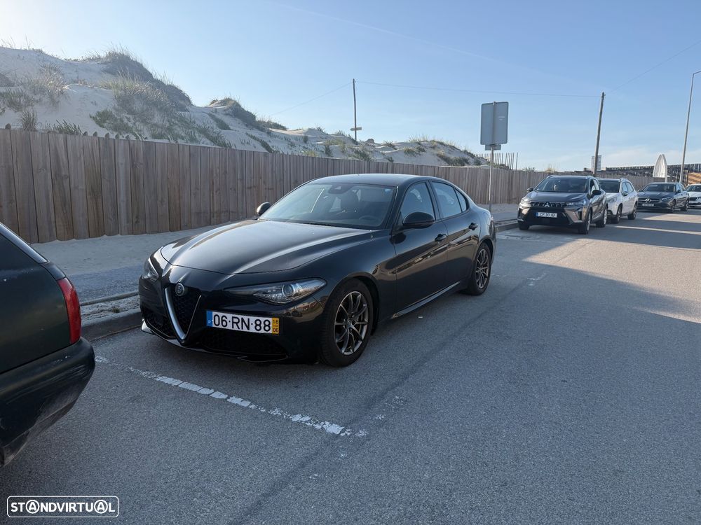 Alfa Romeo Giulia 2.2 D - 1