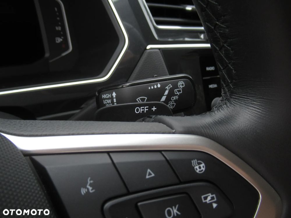 Volkswagen Tiguan 2.0 TSI 4Mot Elegance DSG - 17