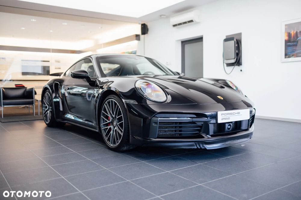 Porsche 911 Turbo - 8