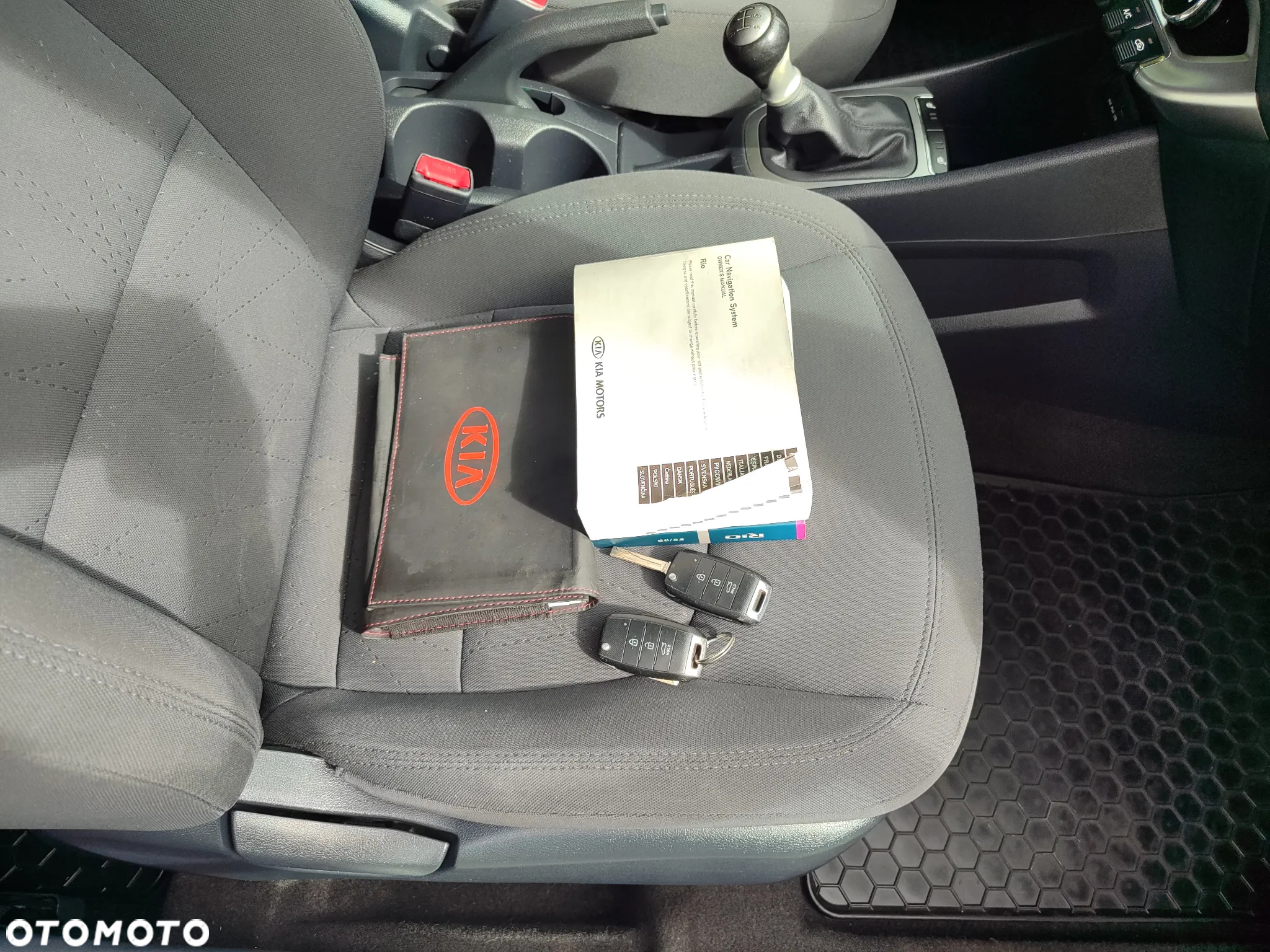 Kia Rio - 13