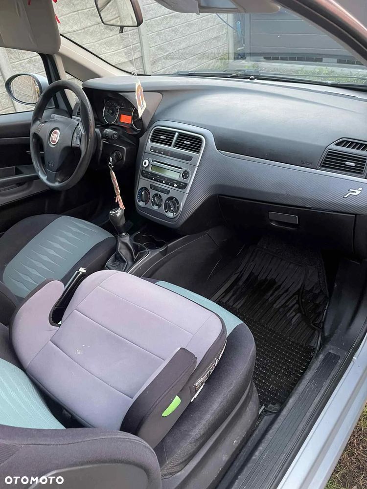 Fiat Grande Punto 1.3 Multijet 16V Dynamic - 12