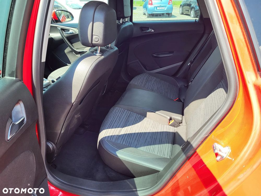 Opel Astra 1.4 Turbo ENERGY - 10