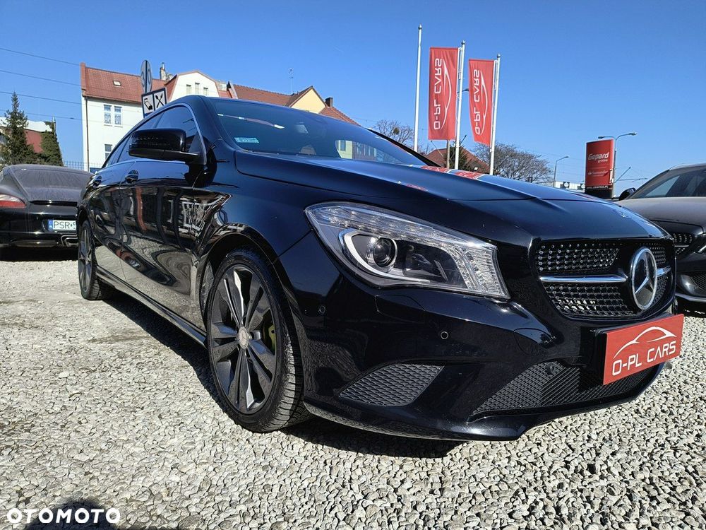 Mercedes-Benz CLA 180 Peak Edition - 29