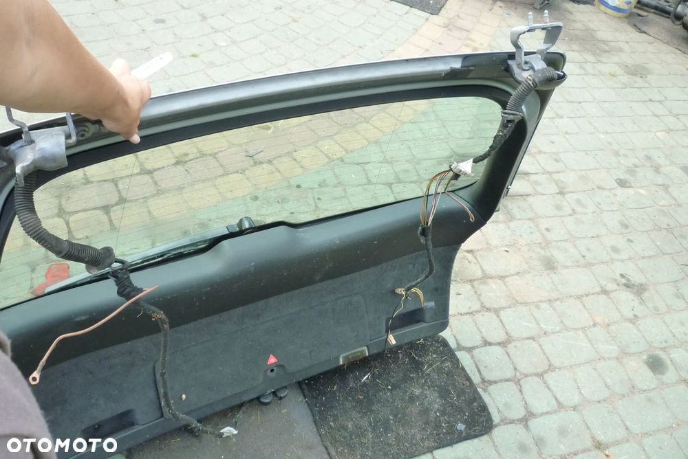 klapa Audi A4 B6 bez rdzy - 7