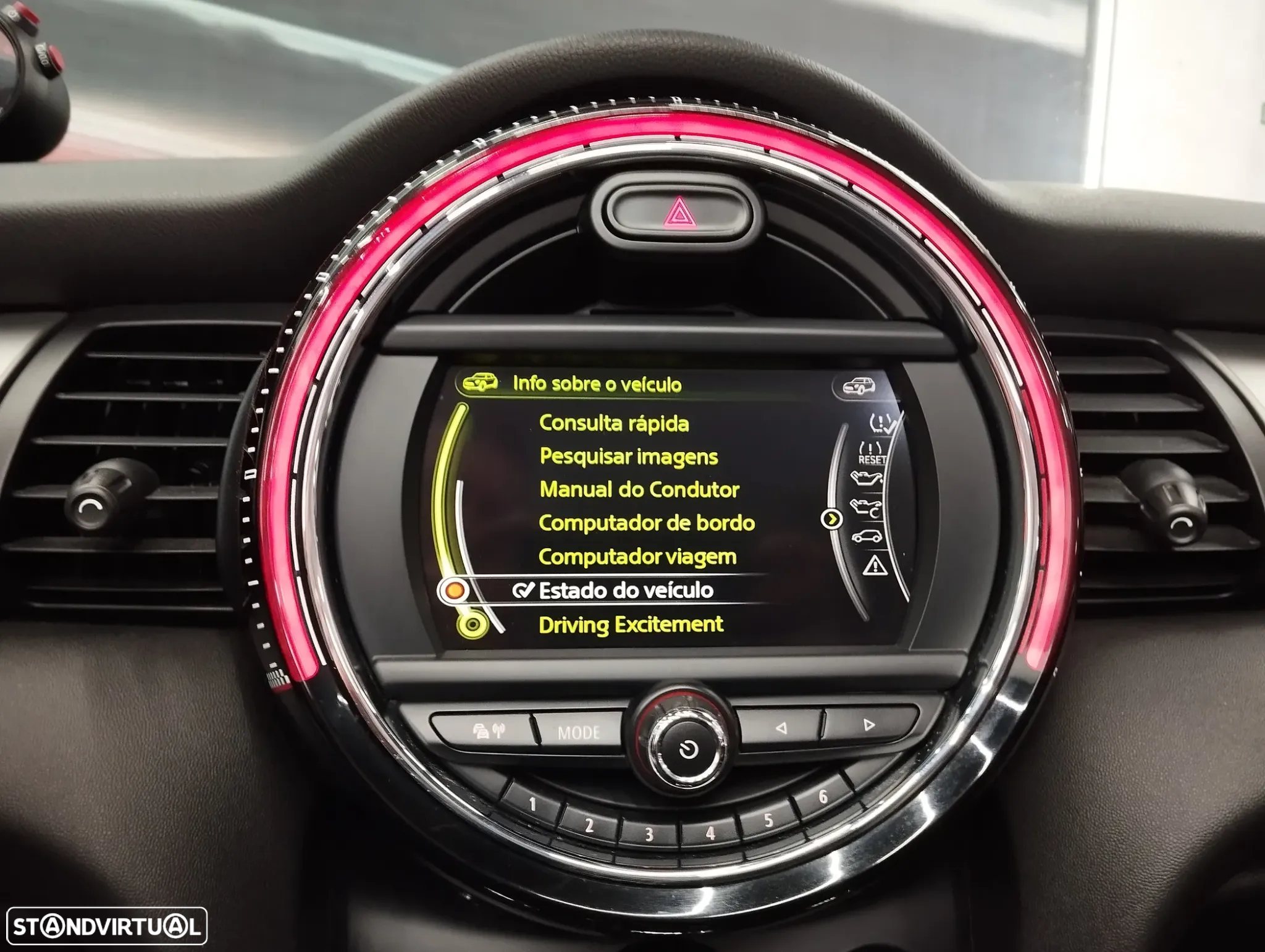 MINI Cabrio John Cooper Works Auto Desportiva - 35