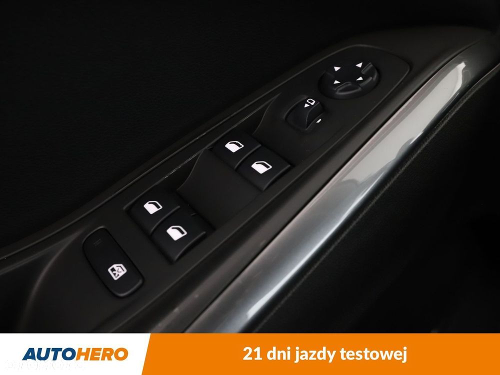 Opel Grandland X 1.2 T Elite S&S - 34