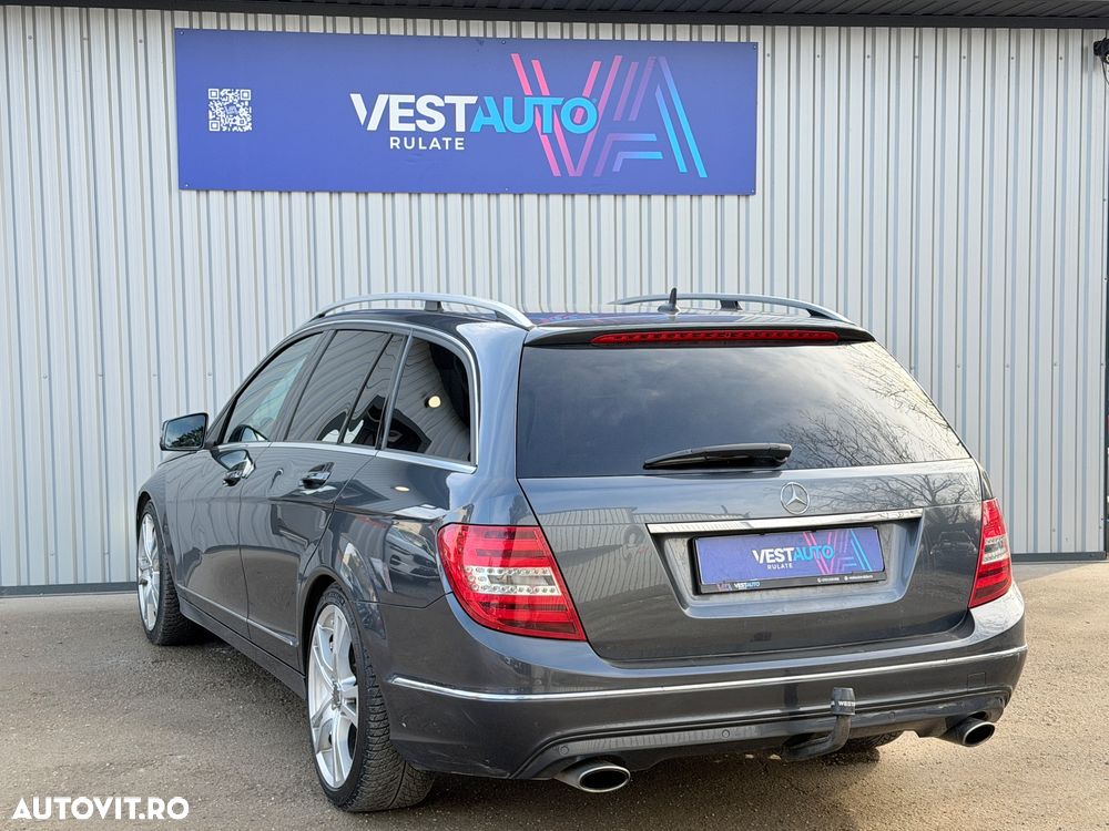 Mercedes-Benz C 300 CDI DPF 4Matic (BlueEFFICIENCY) 7G-TRONIC Avantgarde - 28