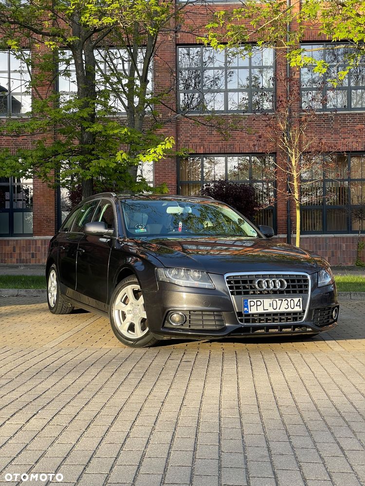 Audi A4 Avant - 1